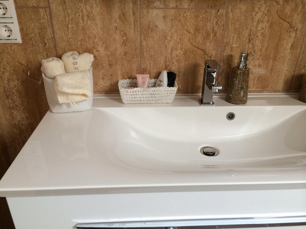 Leiner Apartman Hévíz Værelse billede